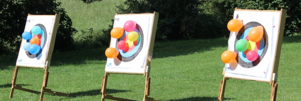 Luftballons auf den Scheiben in Agawang